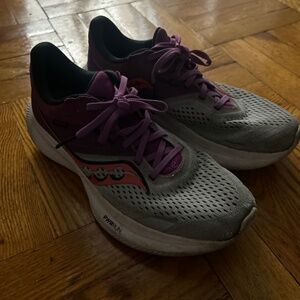 Saucony Womens Ride 16 S10830-91 Gray Running Shoes Sneakers Size 9